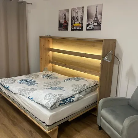 Aks 8a Akademicka Przy Onkologii Apartmán Bydhošť