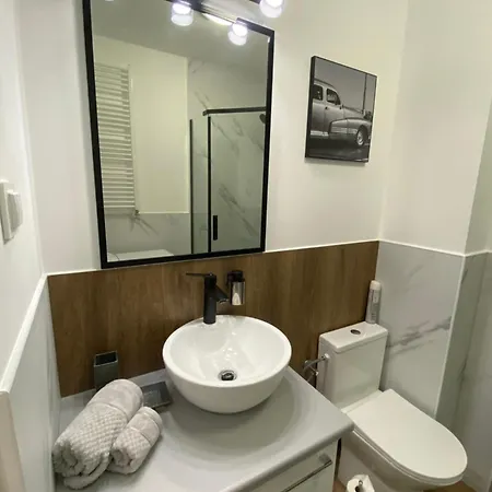 Aks 8a Akademicka Przy Onkologii 比得哥什