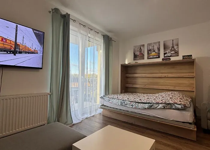 Aks 8a Akademicka Przy Onkologii Apartamento