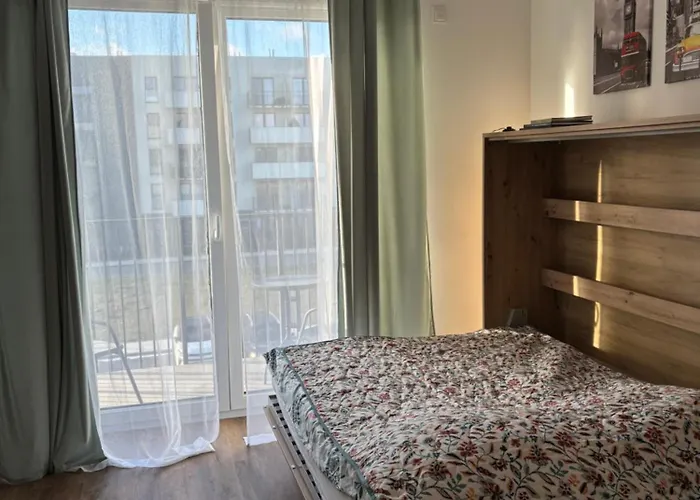 Aks 8a Akademicka Przy Onkologii *